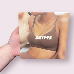 SKIMS Seamless Sculpt Bralette